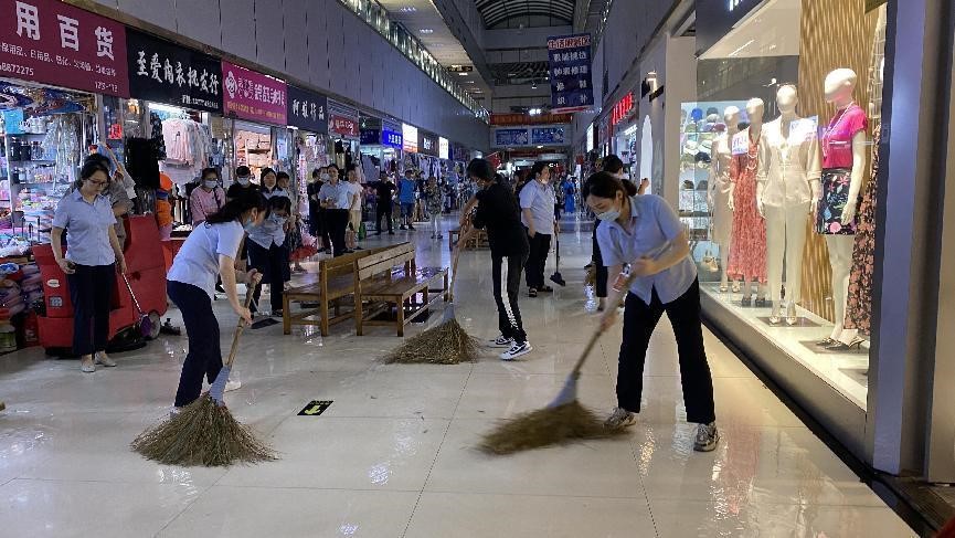 強降雨來(lái)襲！—— 錢(qián)江商城全力做好排水防汛工作